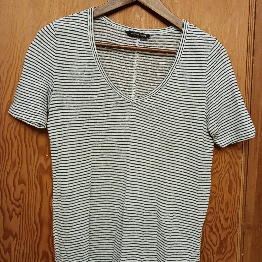 Banana Republic Navy White Striped V-Neck Tee Small Linen Cotton Blend Breton St